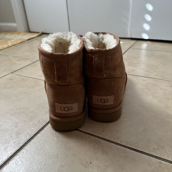 Mini uggs - Picture 5 of 5